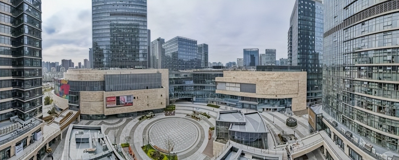 杭州银泰百货筹备期,杭州滨江银泰购物中心