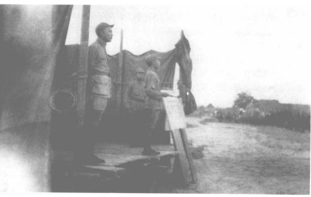 西安事变后，张学良向周恩来提出：能否派徐老虎帮我们