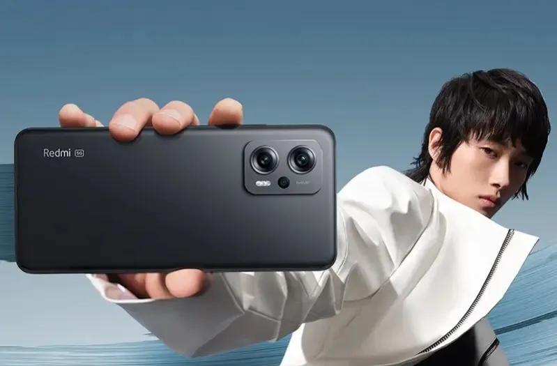 最新药丸屏千元机推荐,千元机LCD屏幕最好的手机