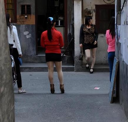 东莞黑势力真实案例纪录片,东莞扫黄事件舆论分析