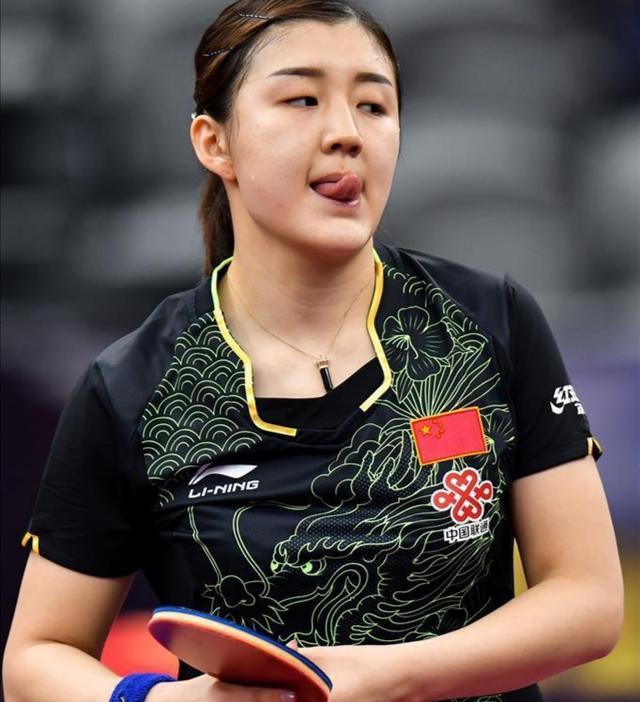 孙颖莎教练邱贻可评价孙颖莎,邱贻可孙颖莎初次见面