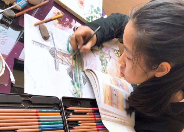 初中学校黑板报画,初中生黑板报走红