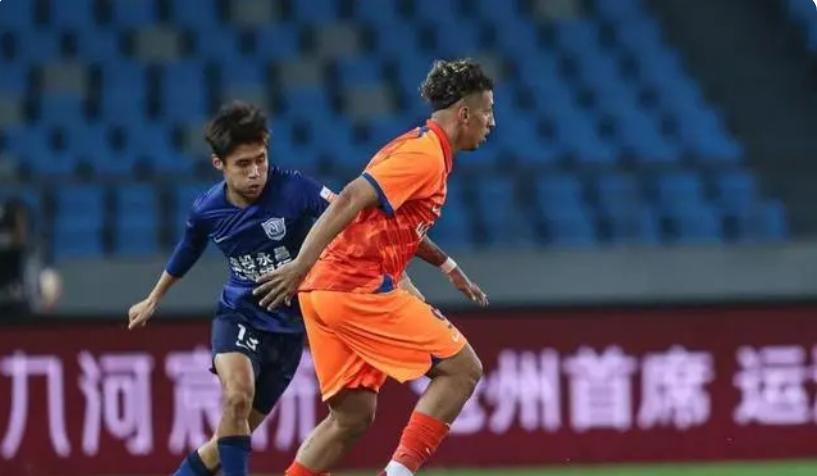 克雷桑停球击到手臂进球无效,克雷桑十大进球