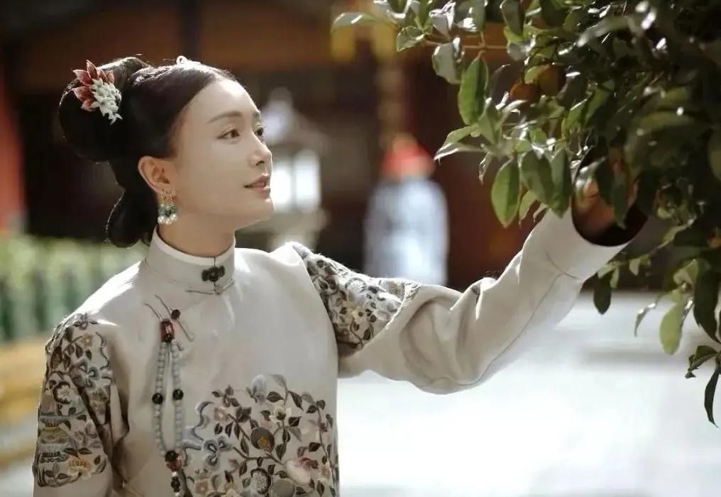 真实的富察皇后有多美？现代科技复原其容貌，长得很像一个女明星