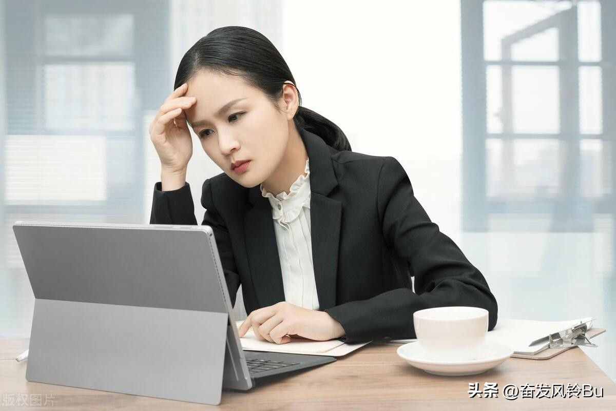 中国正常上下班感觉是在犯罪？