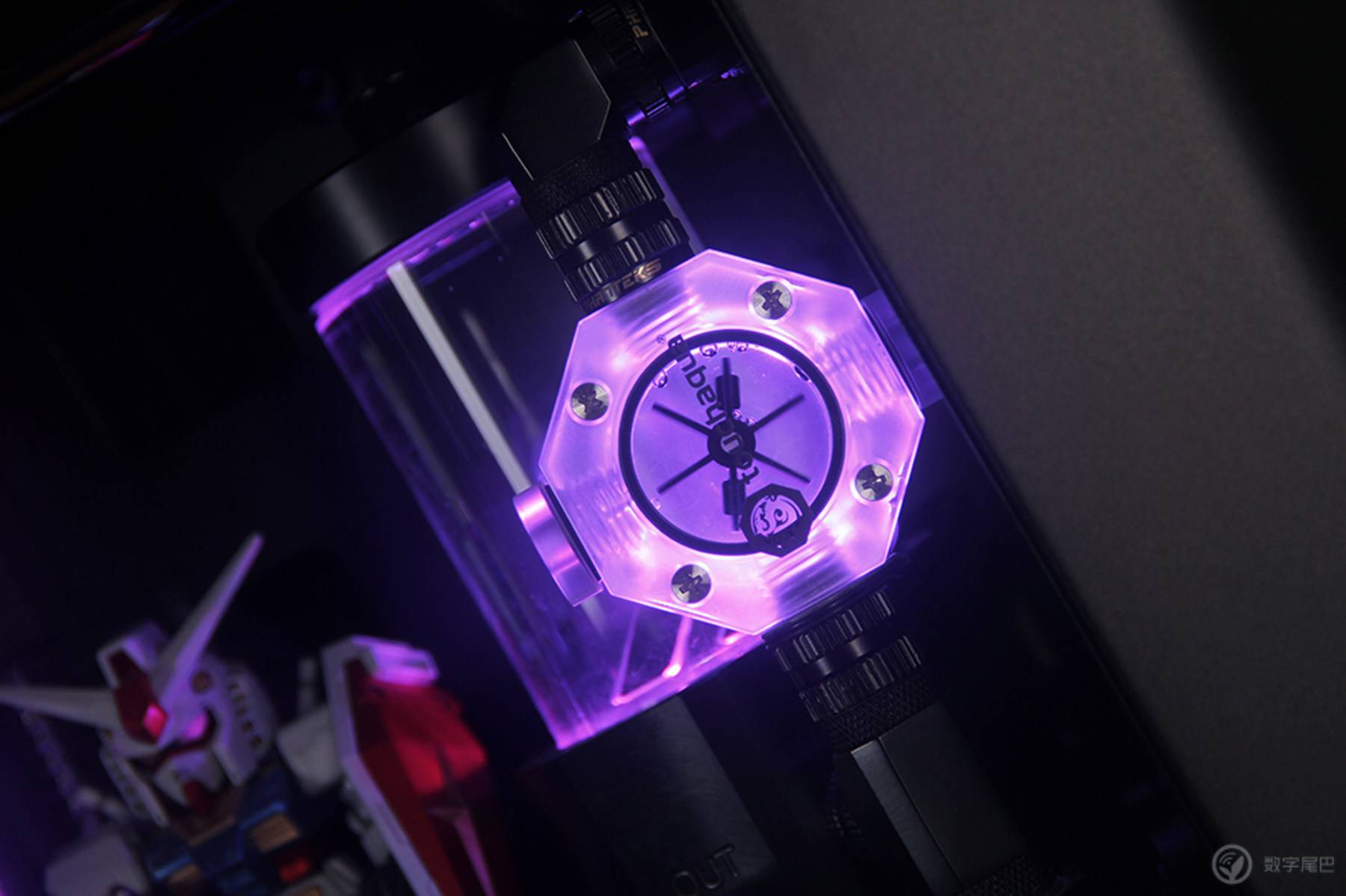 推荐几款高逼格电脑桌面,实用科技感很强的电脑桌面