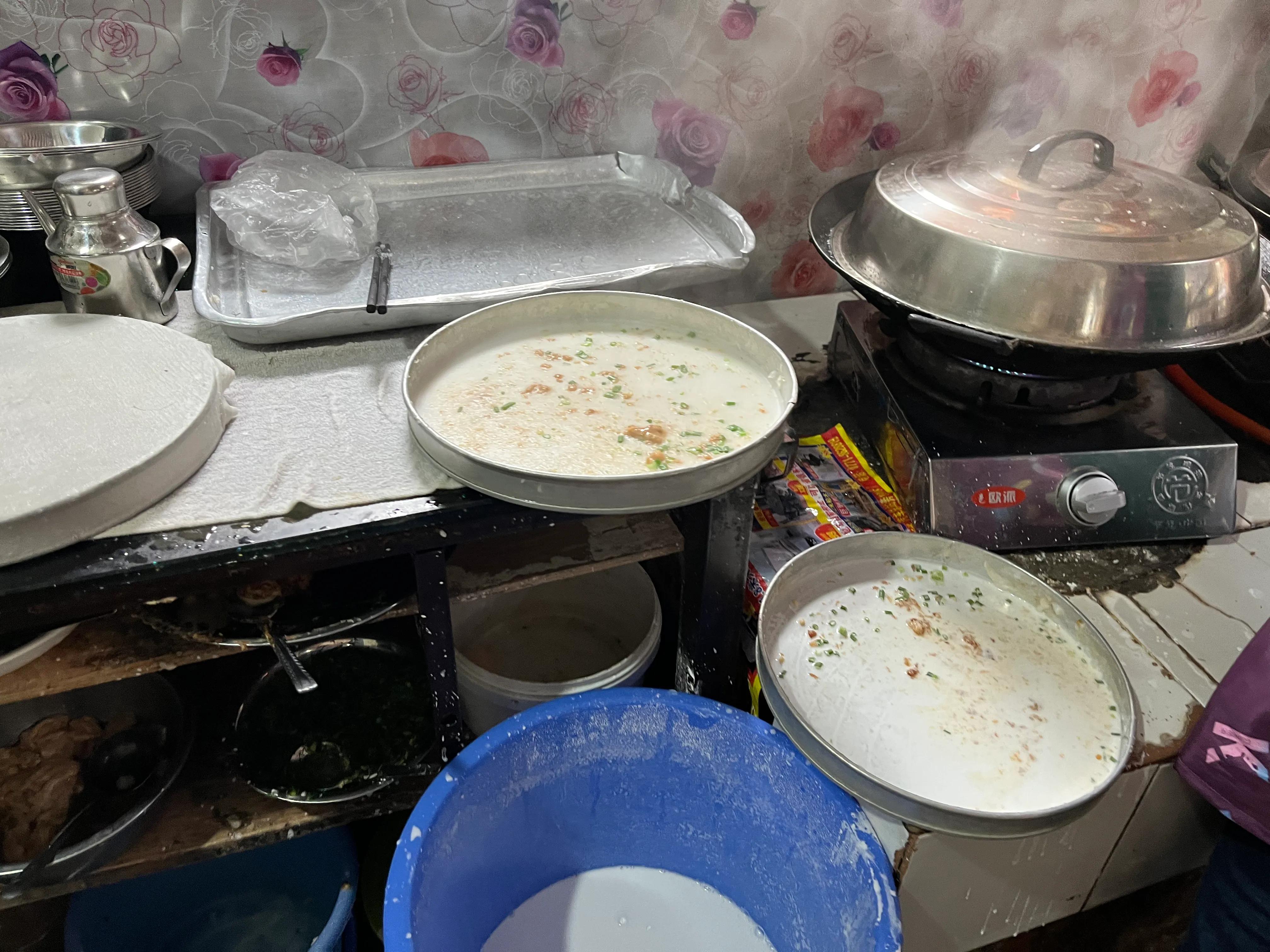 广西乡下特产有哪些,南宁广西特产批发一条街在哪里