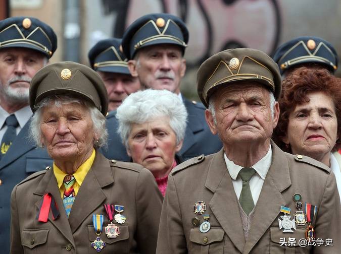 涓轰粈涔堣鎵撳嚮绾崇补,瑗挎柟涓哄暐鏀寔绾崇补