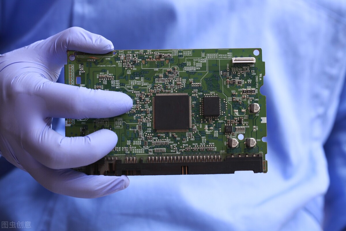 智能科技理疗仪器,语音智能中频理疗仪