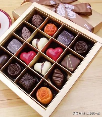 情人节礼物的寓意简单,情人节送礼物花语大全