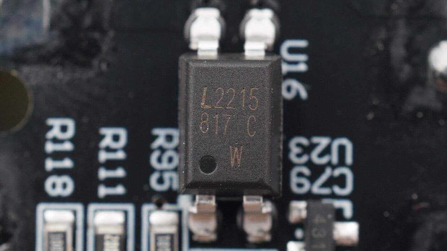 倍思新款150w逆变器,倍思500w车载逆变器