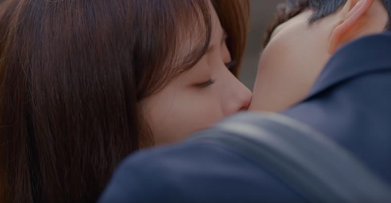 为什么我们喜欢用接吻表达爱意？