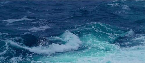 地球内部正在不断的吞噬大量的水,地球正在喝水每年都吃掉了多少水