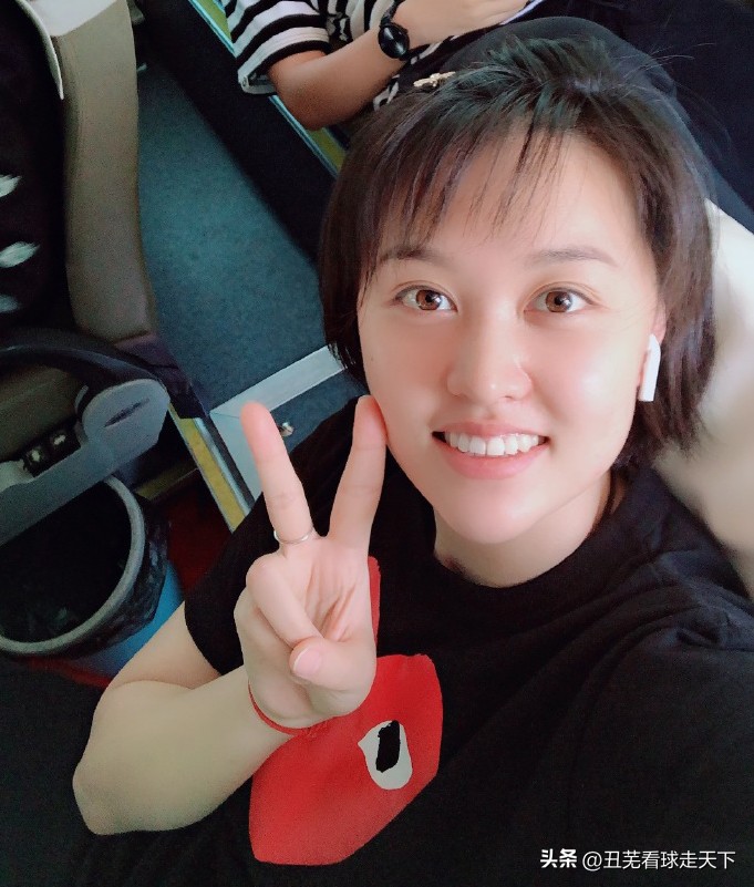 两个教练席上的“新兵”，曾经的赛场悍将