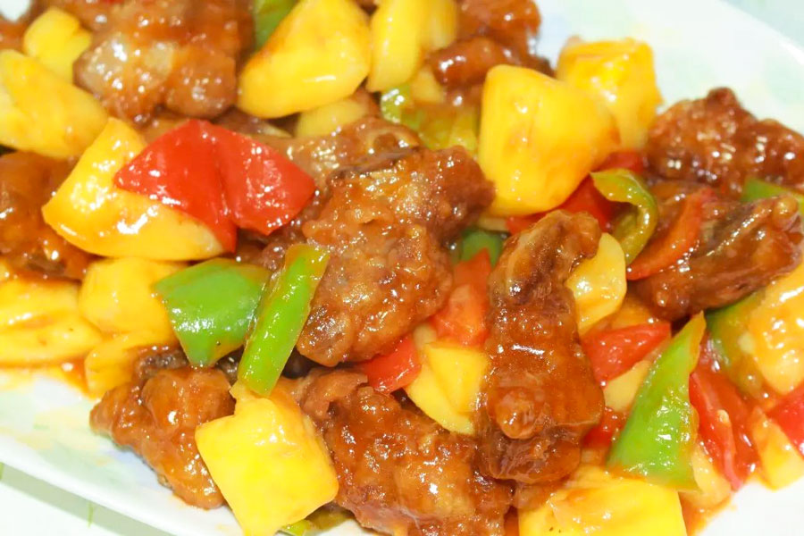 菠萝与凤梨有什么区别,金钻凤梨与菠萝的区别