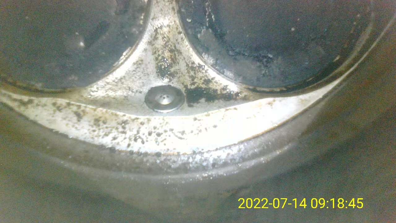 帕萨特1.8t发动机废气阀修理,帕萨特1.8t进气管回火