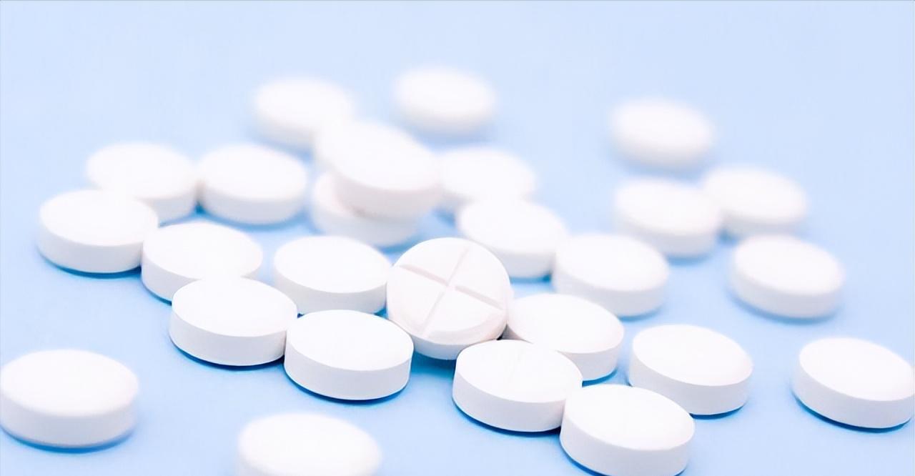 痛风专用药非布司他图片,痛风发作每天吃20mg非布司他行吗