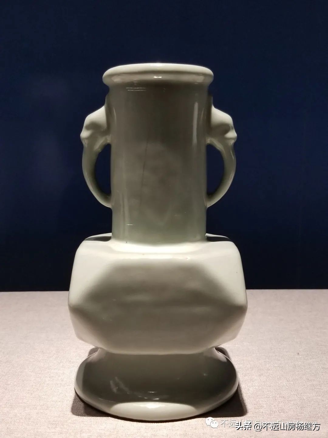 雍正黄色釉瓷器图,清代雍正朝粉青釉瓷器鉴赏