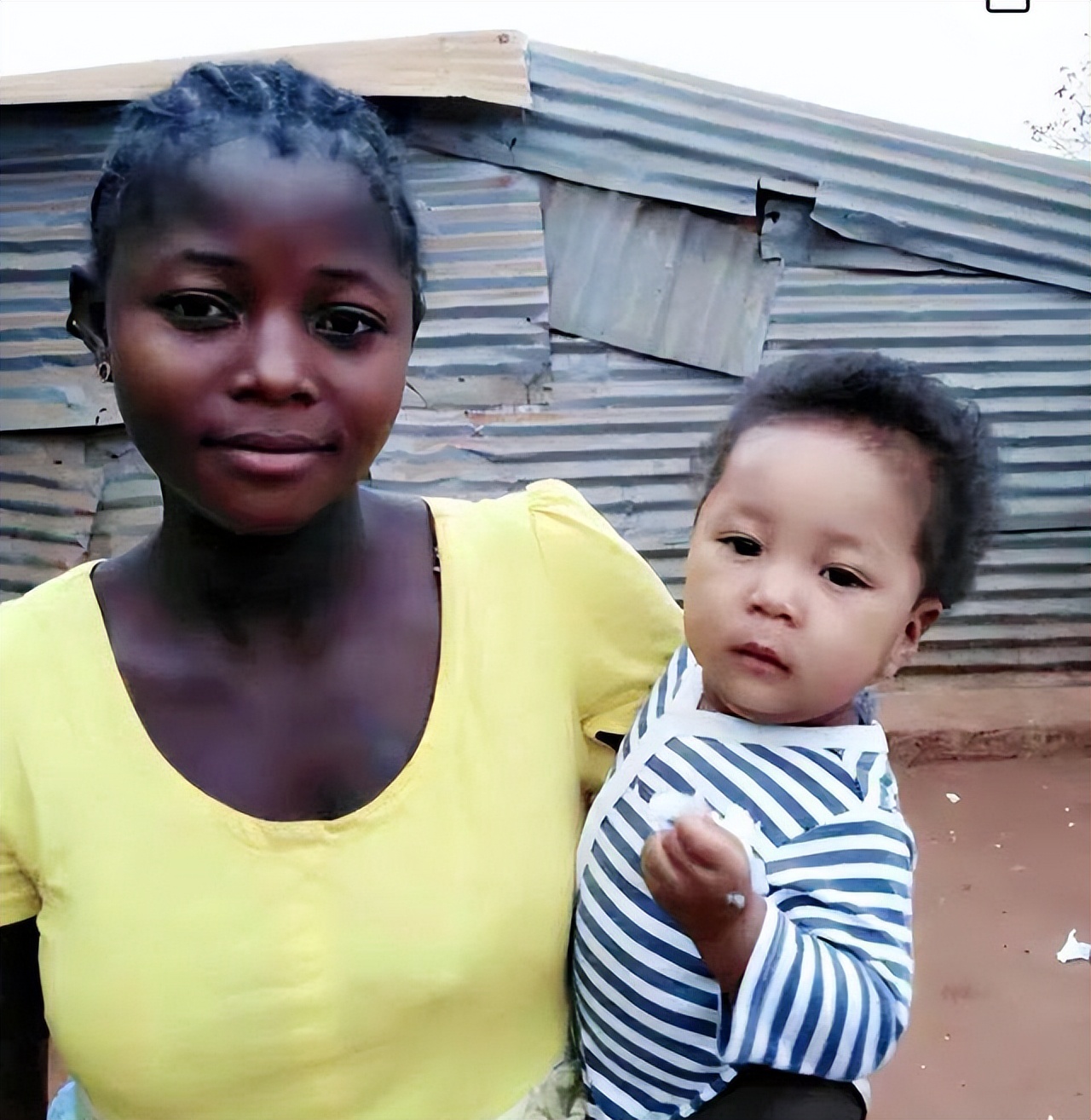 非洲19岁女孩远嫁河南48岁农民,生俩混血儿,称:我每天都在享福