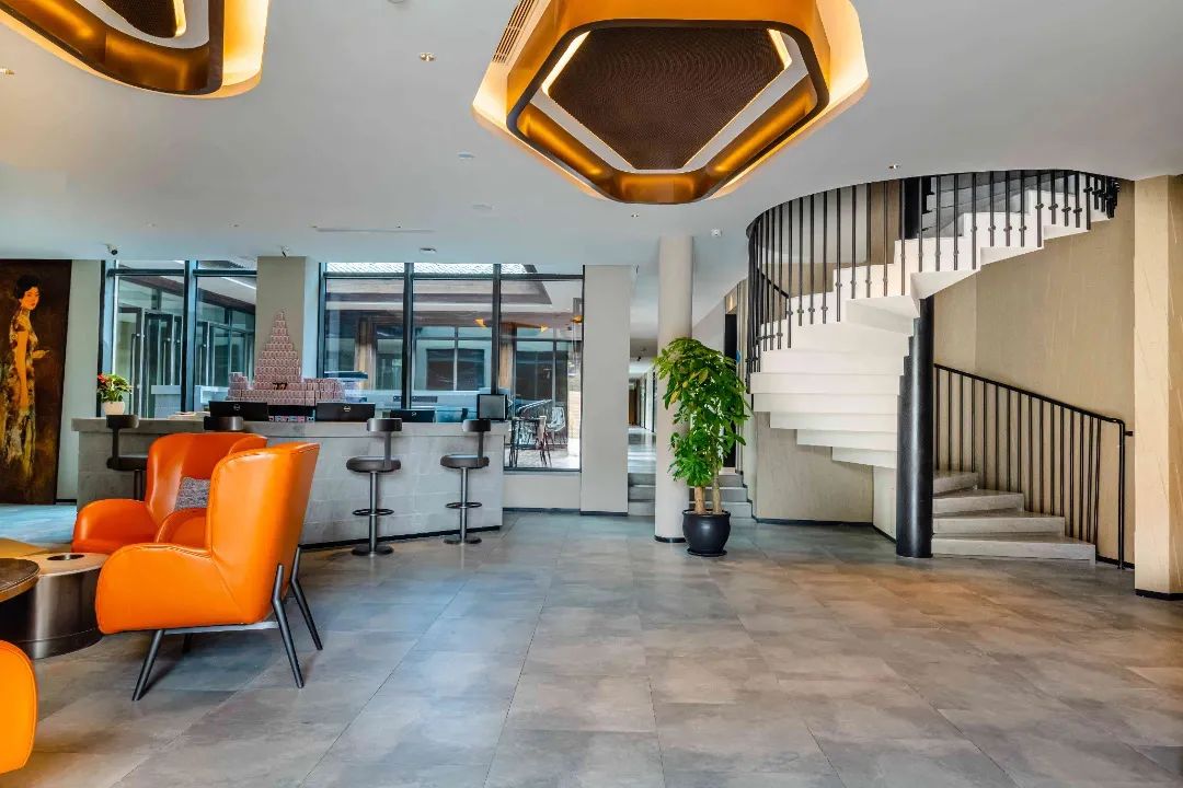 诗酒茶田、梦居藏马，体验近在咫尺的诗和远方——阿朵花屿