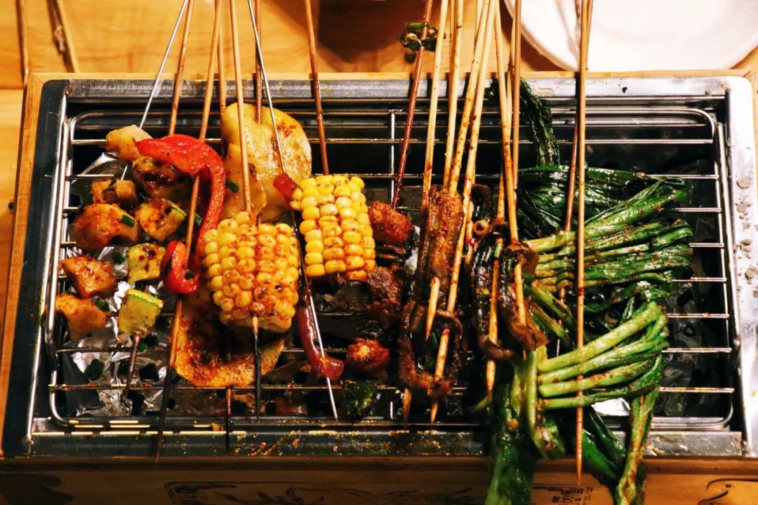 去成都必打卡的8家地道馆子,成都本地人必吃十大馆子排名