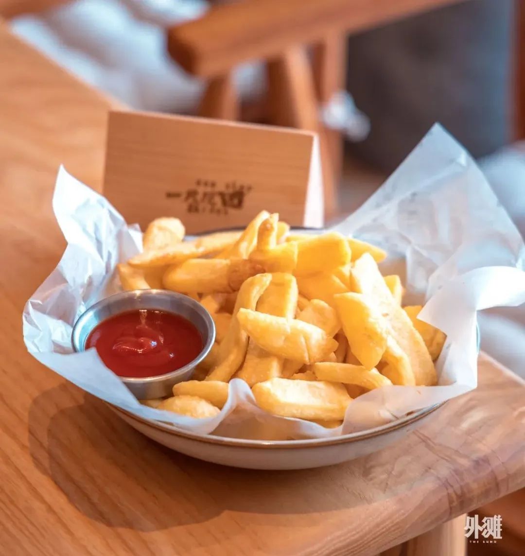 上海新晋热门打卡地，在红砖窑厂里喝咖啡、露营