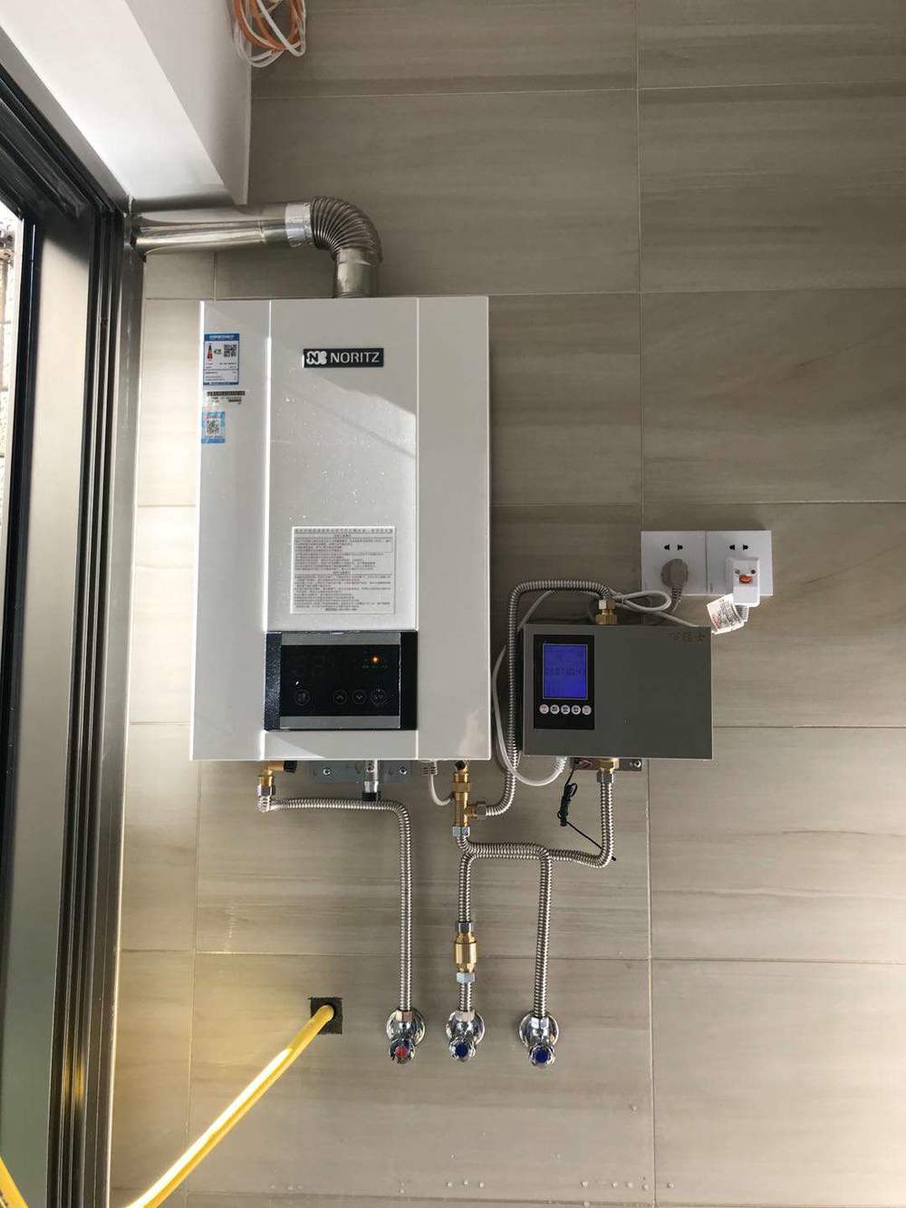 燃气热水器防止中毒,燃气热水器在卫生间危险吗