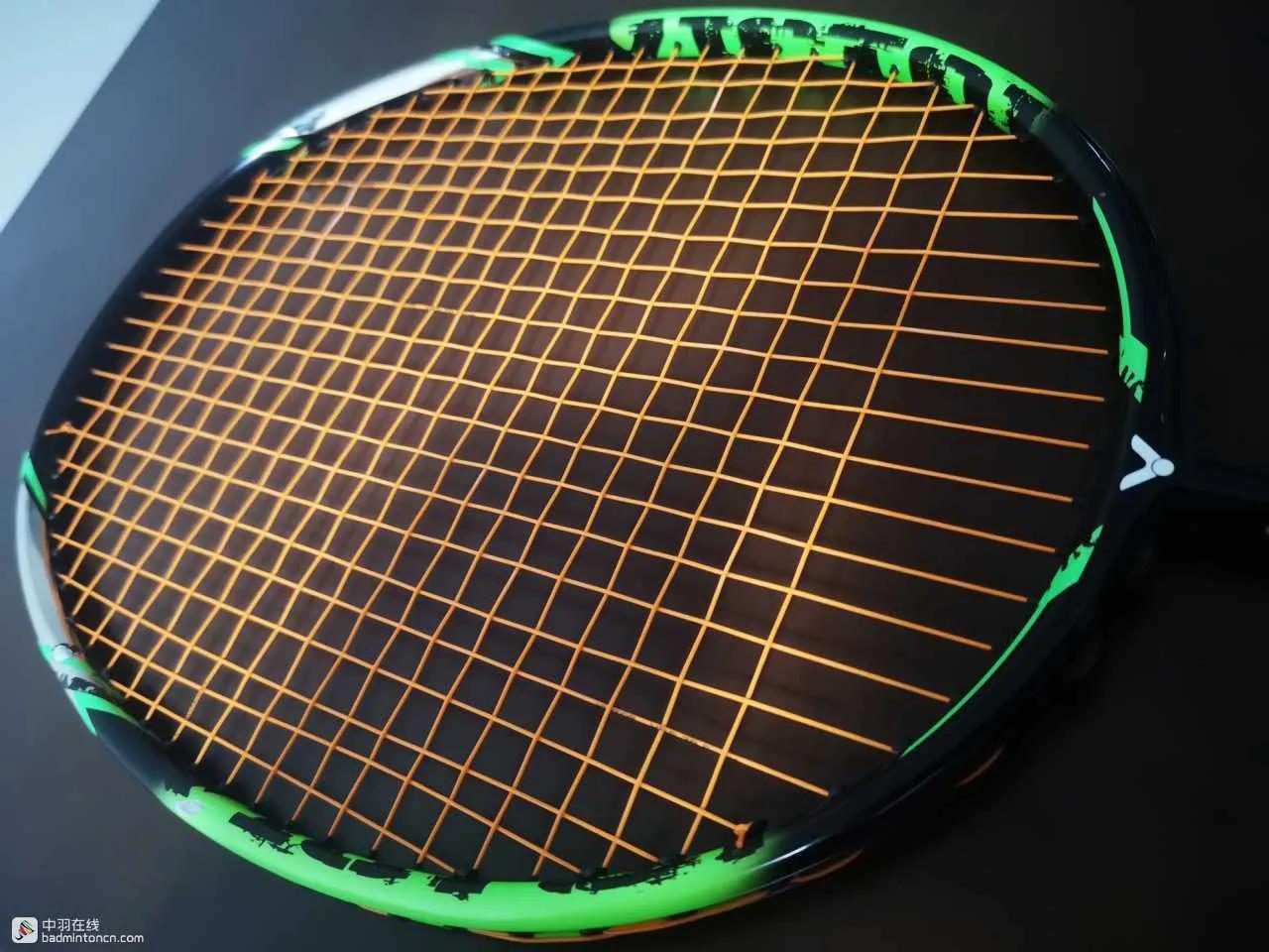 每天徒手挥拍300次羽毛球,小鬼斩tk30羽毛球拍