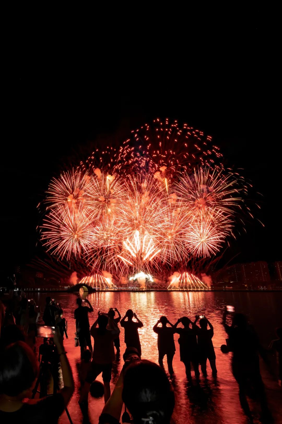 来自五湖四海的大学生摄影爱好者们，在拍些什么？