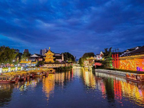 江苏南京和苏州谁是第一大城市,江苏南京和苏州谁才是第一大城市