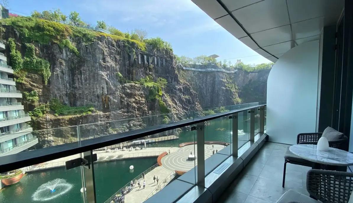 日本深坑,中国最大的深坑建筑