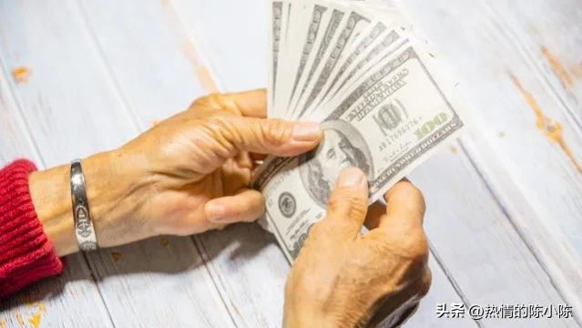 留守儿童的心声诗歌朗诵,一个五岁留守儿童的心声