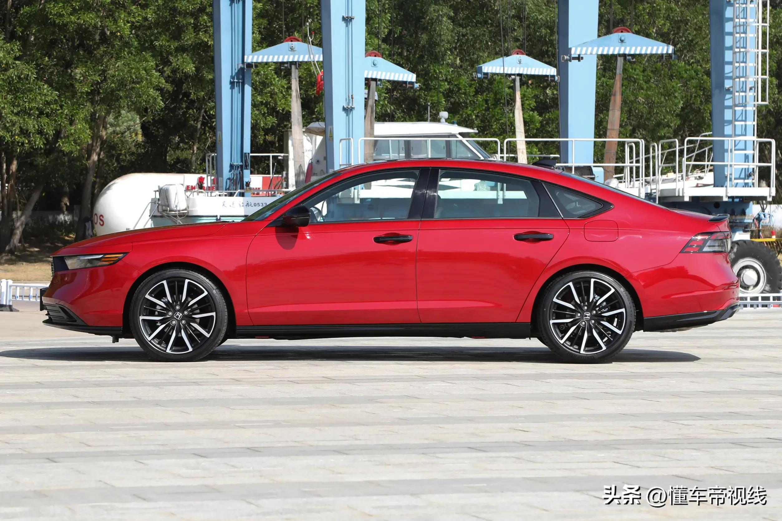 中期改款广汽本田雅阁终上市多款,本田雅阁2022款次高配1.5t燃油版