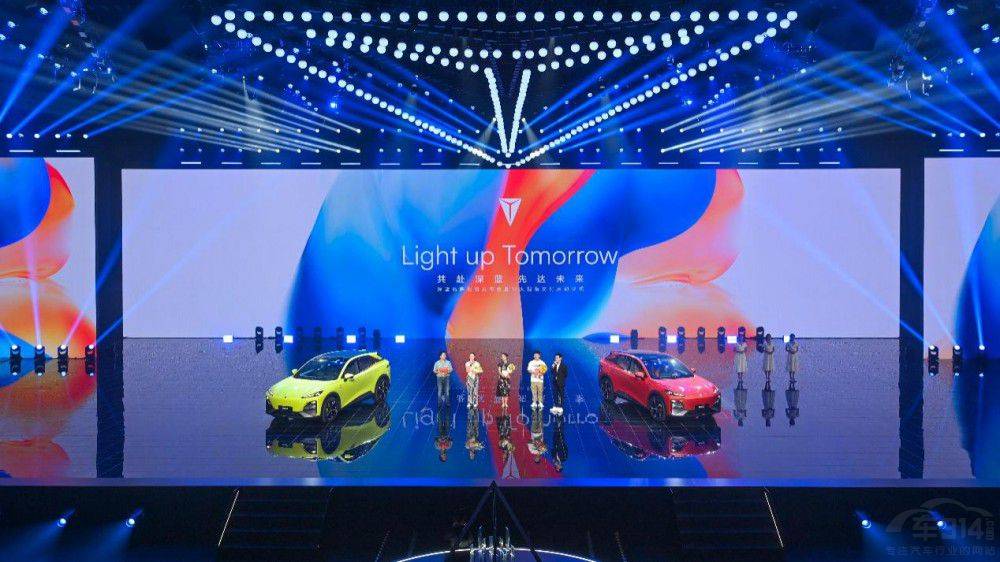 深蓝汽车发布新品牌战略交付,深蓝汽车开启智能电动新时代