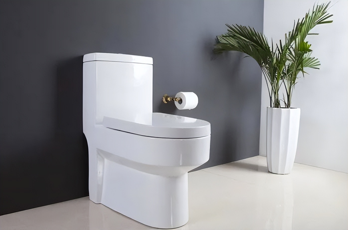 马桶水箱漏水上水阀一直上水,马桶上水漏水是什么原因