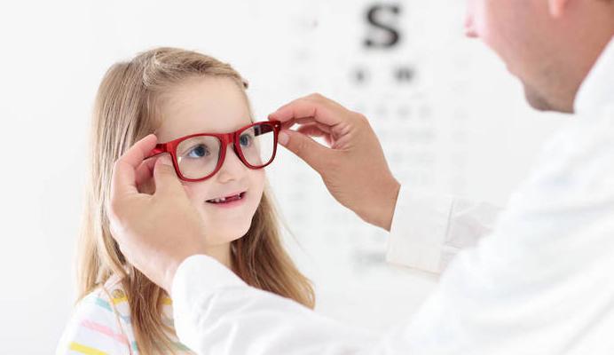 近视眼吃鱼眼睛好吗,多吃鱼眼真的能让人的视力变好吗