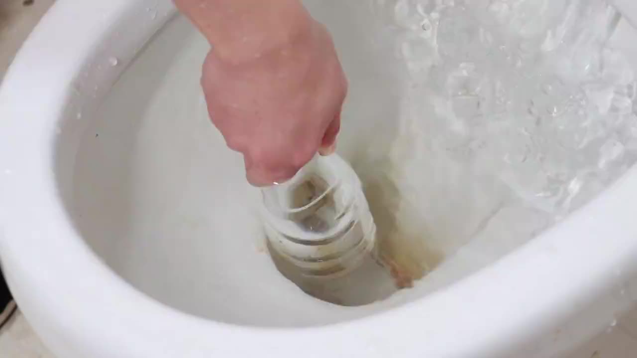 下水道堵了一招教你轻松解决,下水道堵了教你一招立马就通