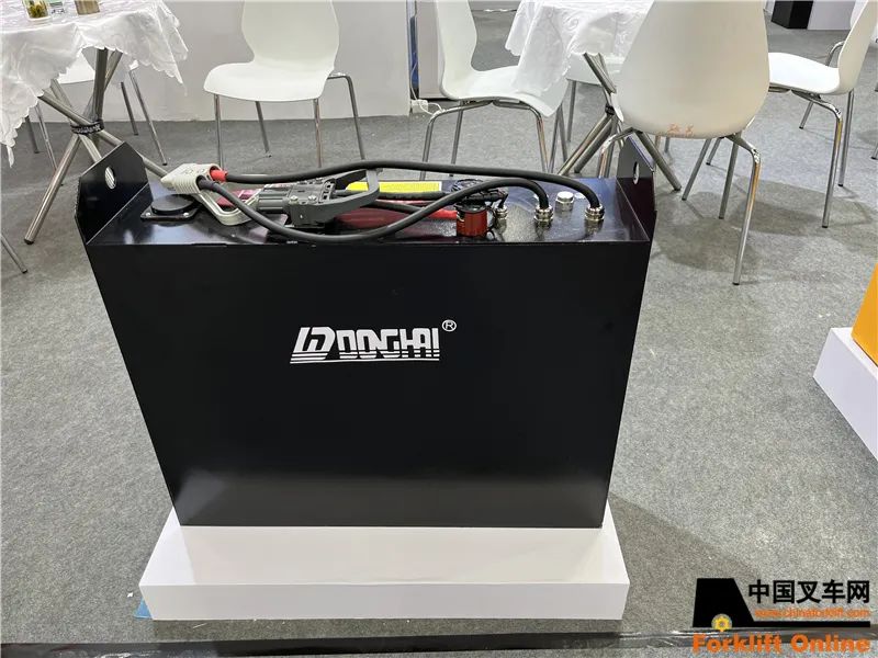 LET2023叉车电池风采|江苏快乐电源驱动未来