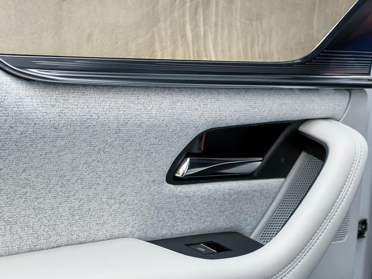 2022款马自达CX-60，后驱平台豪华SUV技术解析，50万元卖得动吗？