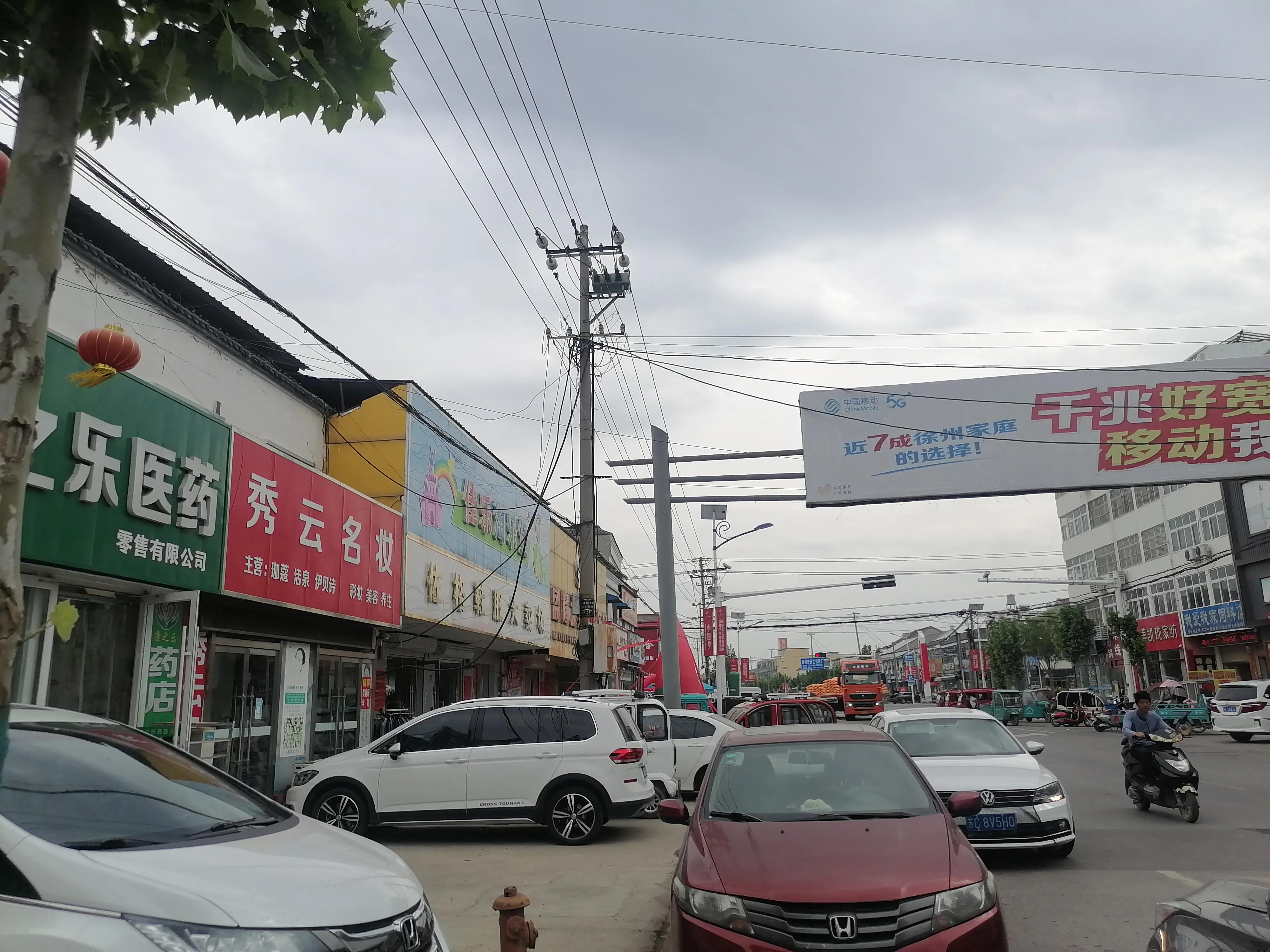 姐说我会“过”，外甥女偷摸给买衣服，中年返乡的我真那么可怜？