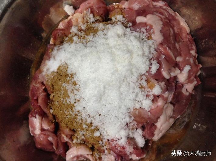 灌腊肠肥瘦比例,灌腊肠肥瘦怎么搭配