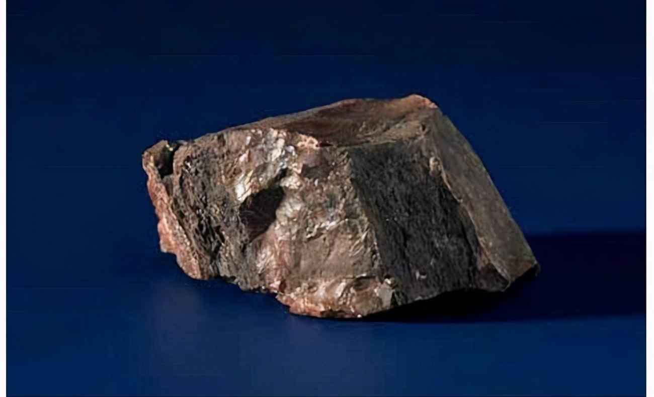 美国真的实现了载人登月吗,美国载人登月到底是事实还是谎言