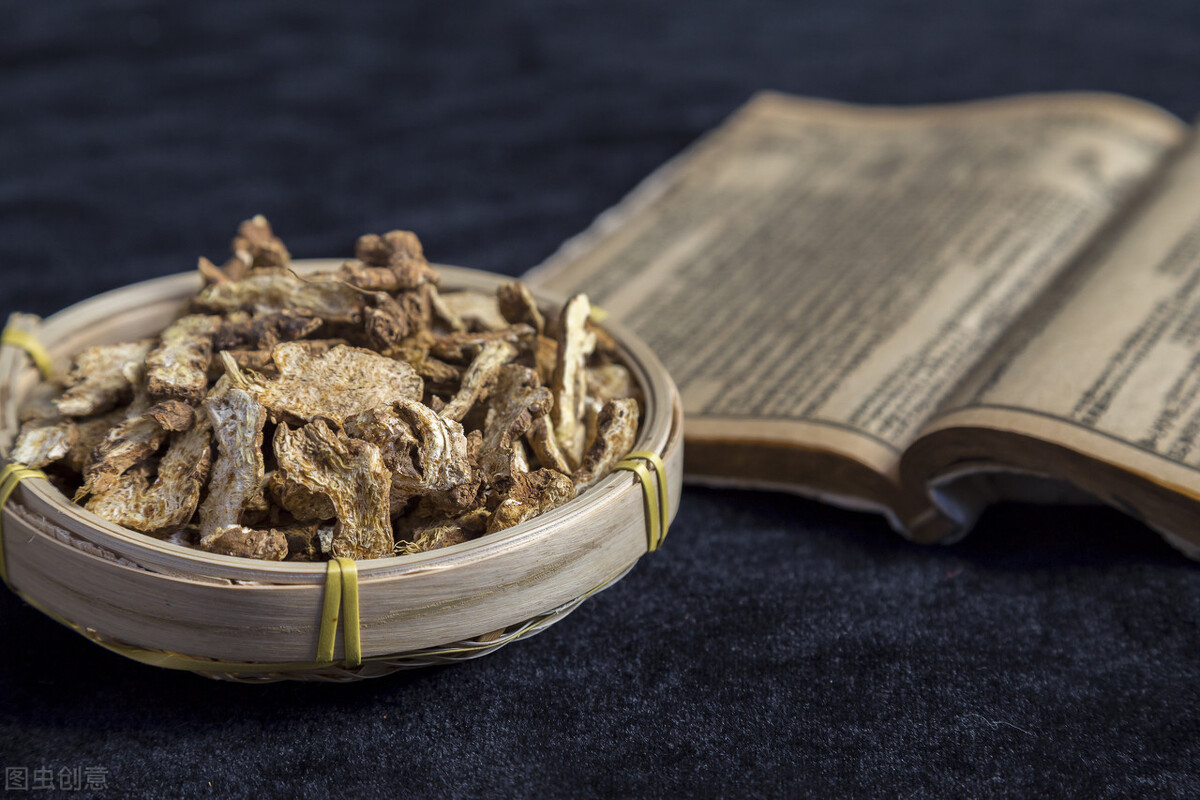 肠湿热吃二妙还是四妙,二妙三妙四妙散的区别