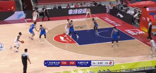 布鲁克斯27秒12分,赵睿身穿6号布鲁克斯夺冠时间