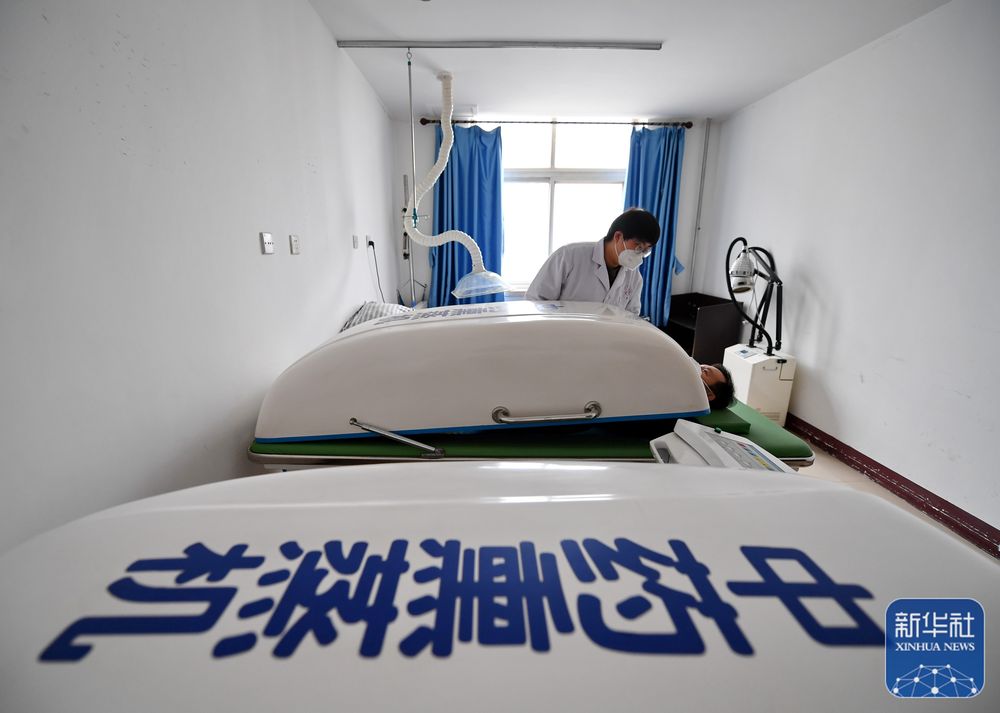 新春走基层用坚守诠释奉献与担当,新春走基层守护好城市