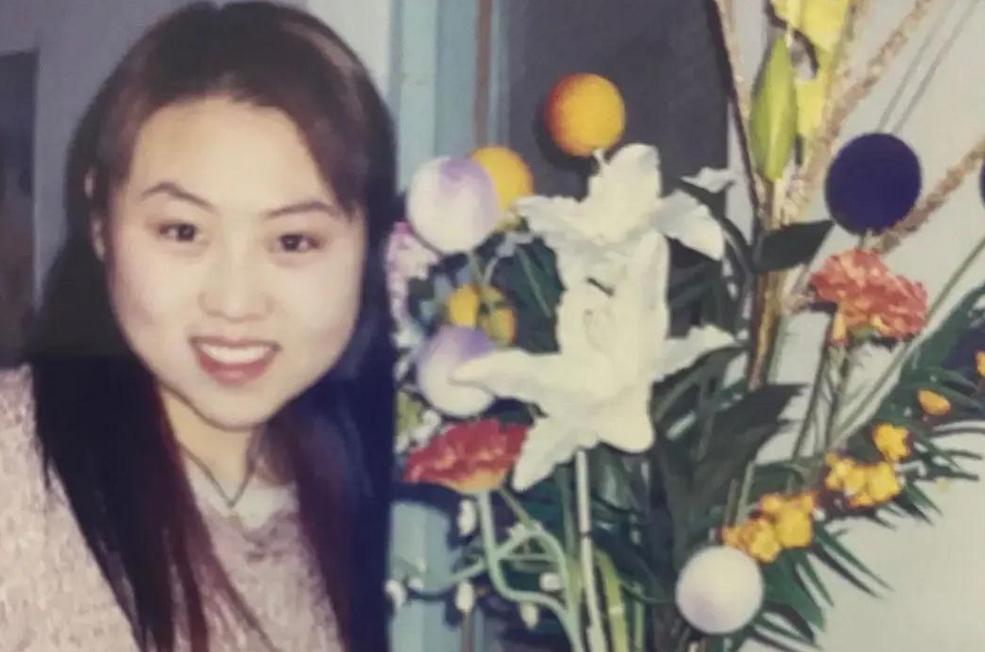 15年非洲富二代追求东北独眼美女，隔年领证裸婚，如今2个混血娃