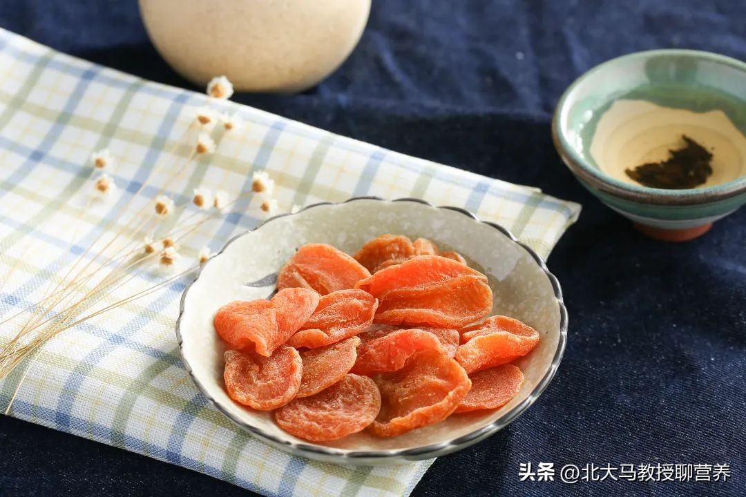 杏伤人的危害,杏伤人桃养人