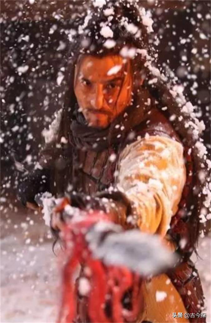 水浒传中，林冲到底是懦弱还是狠毒？毛主席的评论一针见血