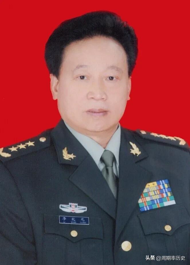 2002年，常万全提任兰州军区参谋长，他的上级*长首**是谁？