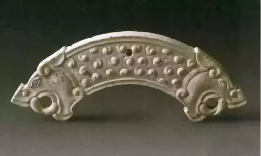 浅谈——鉴别古玉沁色